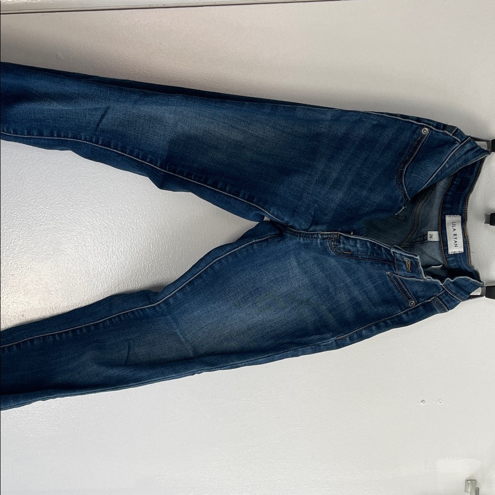 LILA RYAN Classic Denim Jeans